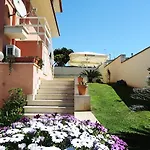 르 닌페 베드 앤드 블랙퍼스트 B&B 안치오